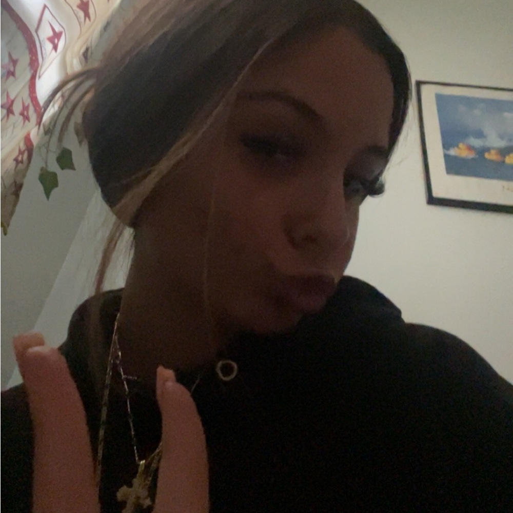 Meet your Posher, Haley